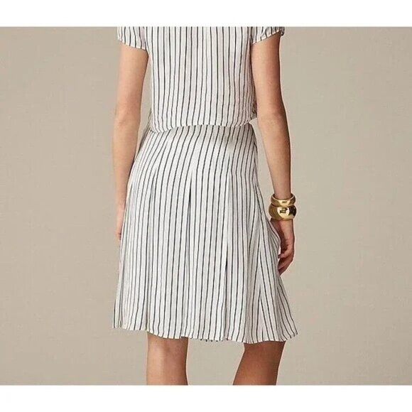 J. Crew Pleated Skirt Striped Crepe De Chine White Blue Size 2 NWT - Picture 2 of 7